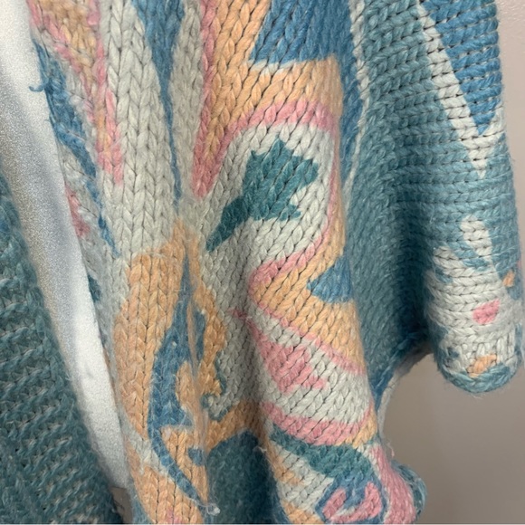 Anthropologie Elora Knit Tassel Kimono Poncho Wrap Chunky Cable Knit - Picture 15 of 16